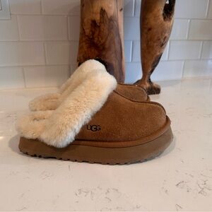 Brown UGG disquette slippers